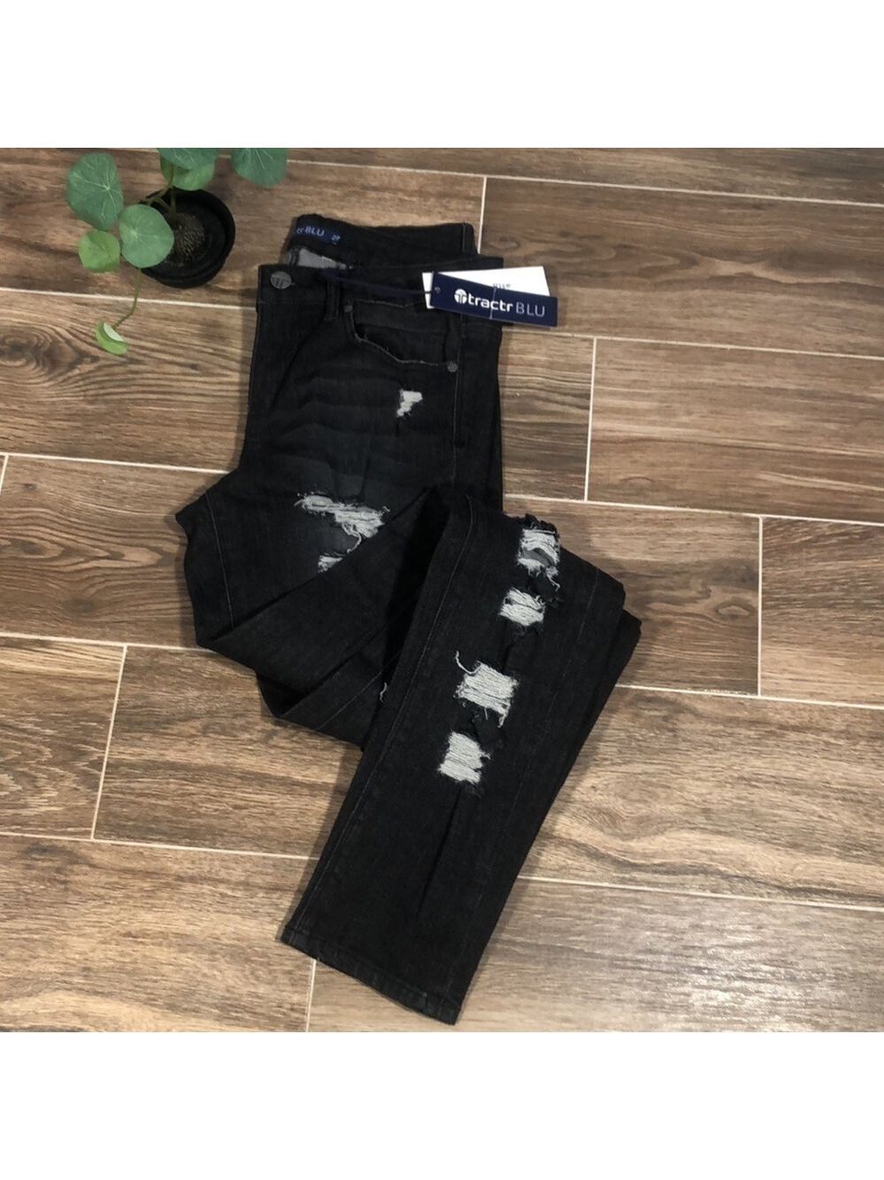 TRACTOR BLU Low Rise Skinny Distressed Faded Black Stretch Denim Size 27 NWT